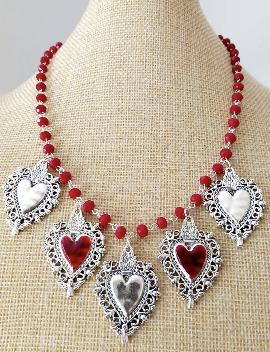 Collar Corazones